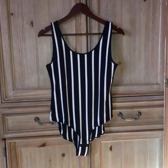 *SOLD* NWT Madewell Billie Stripe Bodysuit Large - Picture 2 of 8